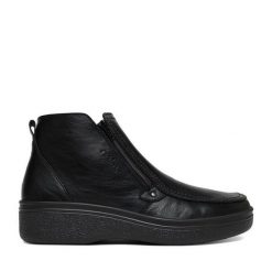 Botki Rieker. Czarne botki męskie Rieker, bez wzorów, bez obcasa, bez zapięcia. Za 439.99 zł.