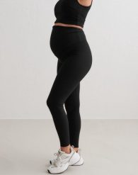 Damskie legginsy ciążowe, krótsze, wysoki stan, squat proof Sense czarne. Czarne legginsy damskie Aim'n, bez wzorów, z dzianiny. Za 297.00 zł.