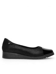 Go Soft Baleriny EST-TOMI-01 Czarny. Czarne balerinki damskie GO SOFT, bez wzorów, ze skóry, bez obcasa, bez zapięcia. Za 179.99 zł.