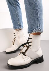 Jasnobeżowe Botki Workery Sibeka. Brązowe botki damskie Renee, bez wzorów, klasyczne, bez obcasa, na płaskiej podeszwie, bez zapięcia. Za 59.99 zł.