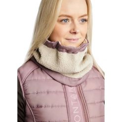 Szalik damski teddy Montar Ebba. Zielone szaliki damskie MONTAR, bez wzorów, z materiału. Za 156.00 zł.