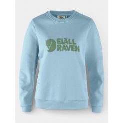 Sweter Damski Fjallraven Logo. Niebieskie swetry nierozpinane damskie Fjällräven, bez wzorów, casualowe, bez kołnierzyka, bez ramiączek. Za 524.45 zł.