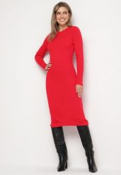 Czerwona Sukienka Dzianinowa Dopasowana Morttina. Czerwone sukienki damskie Born2be, na co dzień, l, z aplikacjami, z dzianiny, eleganckie, bez kołnierzyka, bez ramiączek, midi, dopasowane. Za 89.99 zł.