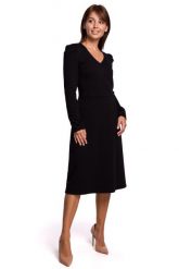 Czarna Sukienka z Trapezowym Dołem z Bufkami. Czarne sukienki damskie MOE, l, bez wzorów, z bawełny, bez kołnierzyka, bez ramiączek, trapezowe. Za 263.90 zł.