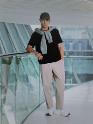 4F Spodnie casual męskie - beżowe XXL. Brązowe spodnie materiałowe męskie 4F, m, bez wzorów, z dresówki. Za 189.99 zł.