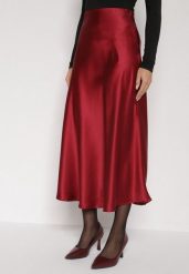 Bordowa Rozkloszowana Midi Spódnica Satynowa Zapinana na Suwak z Gumką w Pasie Williwarne. Czerwone spódnice damskie Born2be, l, bez wzorów, z satyny, z podwyższonym stanem, midi, rozkloszowane. Za 109.99 zł.