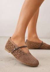 Brązowe Plecione Balerinki VICES z Paskiem z Klamerką i Wycięciem V Nemecea. Brązowe balerinki damskie Born2be, na lato, bez wzorów, z jeansu, boho, bez obcasa, bez zapięcia. Za 109.99 zł.