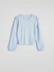 Sweter z ozdobnymi aplikacjami - jasnoniebieski. Niebieskie swetry nierozpinane damskie Reserved, l, z aplikacjami, z dzianiny, bez kołnierzyka, bez ramiączek. W wyprzedaży za 39.99 zł.