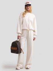 Bluza damska z wiskozy kremowa Lunara 103. Białe bluzy damskie BIG STAR, l, bez wzorów, z dzianiny, klasyczne, bez ramiączek, bez kaptura. W wyprzedaży za 179.99 zł.