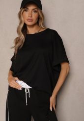 Czarny T-shirt z Wiskozą o Fasonie Nietoperza Tanalitha. Czarne t-shirty damskie Renee, bez wzorów, z jeansu, bez kołnierzyka, bez ramiączek. Za 49.99 zł.