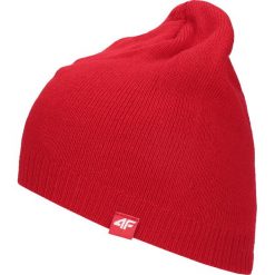Czapka męska CAM300 - czerwony. Czerwone czapki męskie 4F, na zimę, bez wzorów. W wyprzedaży za 19.99 zł.