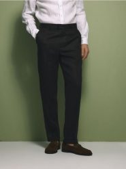 Lniane spodnie garniturowe - ciemnobrązowy. Brązowe garnitury męskie Reserved, bez wzorów, z tkaniny. Za 199.99 zł.