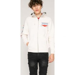 Pepe Jeans - Bluza PM581180. Białe bluzy męskie Pepe Jeans, m, bez wzorów, z bawełny, bez ramiączek, z kapturem. W wyprzedaży za 159.90 zł.