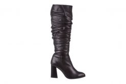 Kozaki Bayla-195 20K-7007 Black 195011, Czarny, Skóra naturalna - 40. Czarne kozaki damskie Bayla, bez wzorów, ze skóry, bez obcasa, na słupku, bez zapięcia. W wyprzedaży za 404.10 zł.