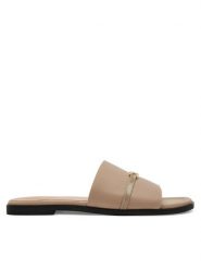 LOVE MOSCHINO Klapki JA28082G1MIM0131 Beżowy. Brązowe klapki damskie Love Moschino, bez wzorów, ze skóry, bez obcasa, bez zapięcia. Za 779.99 zł.