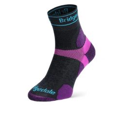 Skarpety do biegania Bridgedale UL T2 MERINO 3/4 LD. Czerwone skarpetki damskie Bridgedale, bez wzorów. Za 79.99 zł.