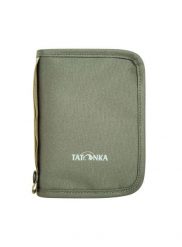Portfel Tatonka Travel Zip M RFID B - olive. Zielone portfele męskie Tatonka, bez wzorów, z materiału. Za 95.69 zł.