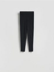 Bawełniane legginsy - czarny. Czarne legginsy damskie Reserved, bez wzorów, z bawełny. Za 49.99 zł.