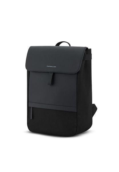 Plecak Kapten & Son Fyn All Black. Czarne plecaki męskie KAPTEN & SON, bez wzorów, biznesowe. Za 422.96 zł.