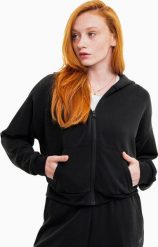 4f Bluza damska 4F F1002 czarna 4FWSS24TSWSF1002 20S XS. Czarne bluzy damskie 4F, s, bez wzorów, bez ramiączek, bez kaptura. Za 194.89 zł.