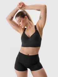 4F Legginsy krótkie z materiału z recyklingu damskie - czarne XL. Czarne legginsy sportowe damskie 4F, l, bez wzorów, z dzianiny, z podwyższonym stanem, krótkie, do biegania. W wyprzedaży za 59.99 zł.