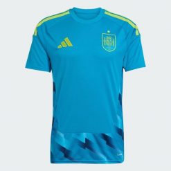 Bramkarska koszulka domowa Hiszpania 26. Niebieskie bluzy męskie Adidas, bez wzorów, sportowe, bez ramiączek, bez kaptura. Za 439.00 zł.