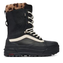 Śniegowce Vans. Czarne śniegowce damskie Vans, bez zapięcia. Za 899.99 zł.