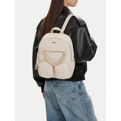 Plecak JENNY. Brązowe plecaki damskie Jenny, bez wzorów. Za 159.99 zł.