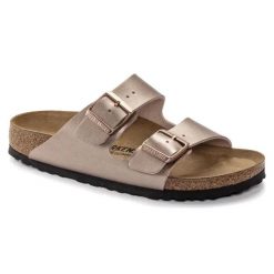 BIRKENSTOCK ARIZONA BF COPPER Klapki damskie. Brązowe klapki damskie Birkenstock, na lato, bez wzorów, z materiału, eleganckie, bez obcasa, bez zapięcia. Za 299.99 zł.