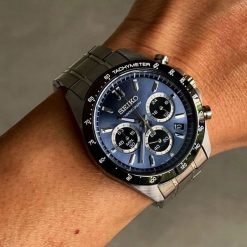 Zegarek Seiko Spirit Zegarek męski niebieska tarcza 39 mm (SBTR027). Niebieskie zegarki męskie Seiko, bez wzorów. Za 1,118.99 zł.