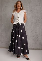 Czarna Rozkloszowana Spódnica Plisowana High Waist w Groszki Telede. Czarne spódnice damskie Renee, na imprezę, bez wzorów, retro, z podwyższonym stanem, maxi, dopasowane. Za 119.99 zł.