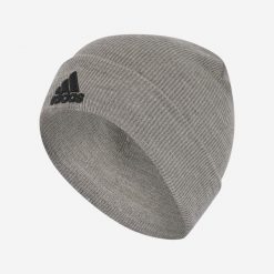 Czapka ADIDAS. Czapki damskie Adidas, na zimę, bez wzorów, z materiału. Za 69.99 zł.