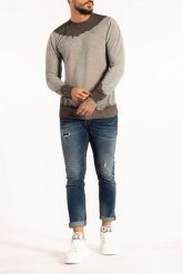 Takeshy Kurosawa Sweter "Tintura Shibori" | 82950 | Tintura Shibori | Mężczyzna | Szary. Szare swetry męskie Takeshy Kurosawa, m, bez wzorów, z bawełny, bez kołnierzyka, bez ramiączek. W wyprzedaży za 319.00 zł.