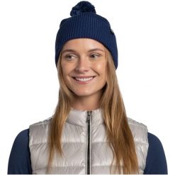 Czapka BUFF KNITTED BEANIE RENVI. Niebieskie czapki męskie Buff, bez wzorów. W wyprzedaży za 97.44 zł.