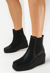 Czarne Botki na Koturnie z Ozdobnymi Nitami Marsten. Czarne botki damskie Born2be, bez wzorów, biznesowe, bez obcasa, na koturnie, bez zapięcia. Za 169.99 zł.