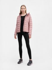 4F Legginsy dzianinowe damskie S. Czarne legginsy damskie 4F, bez wzorów, z dzianiny. W wyprzedaży za 99.99 zł.