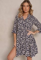 Granatowa Sukienka Bawełniana o Rozkloszowanym Kroju w Etniczny Print Zalivine. Niebieskie sukienki damskie Renee, na co dzień, na lato, l, z aplikacjami, z bawełny, eleganckie, bez kołnierzyka, bez ramiączek, mini, rozkloszowane. Za 39.99 zł.