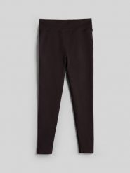 4F Legginsy treningowe szybkoschnące damskie - brązowe XS/S. Brązowe legginsy damskie 4F, bez wzorów, z materiału. Za 129.99 zł.