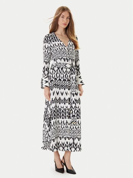 Marciano Guess Sukienka koszulowa 5YGK47 7352A Biały Regular Fit. Białe sukienki damskie Marciano Guess, z aplikacjami, z wiskozy, bez kołnierzyka, bez ramiączek, koszulowe. Za 1,169.00 zł.