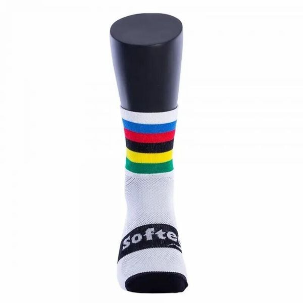 Skarpetki Softee World Champion. Białe skarpetki damskie Softee, bez wzorów, z bawełny. Za 125.99 zł.