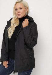 Czarna Kurtka Wiatrówka z Nieodpinanym Kapturem i Ściągaczami Mevaria. Czarne kurtki damskie Born2be, plus size, bez wzorów, z jeansu, plus size, z kapturem. Za 169.99 zł.