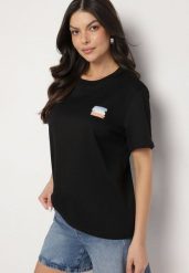 Czarny T-shirt z Małym Nadrukiem Tenalera. Czarne t-shirty damskie Born2be, l, bez wzorów, eleganckie, bez kołnierzyka, bez ramiączek. Za 29.99 zł.
