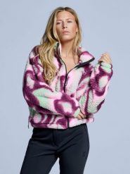 Kurtka Fluffy - Damska - Cztery pory roku - Miś Teddy - Tie Dye Różowy Multi. Czerwone kurtki sportowe damskie POEDERBAAS, l, bez wzorów, z materiału, bez ramiączek, bez kaptura, narciarskie. Za 199.42 zł.