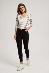 Jeansy skinny push up czarne. Czarne jeansy damskie MOODO, bez wzorów, z bawełny. W wyprzedaży za 59.99 zł.