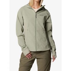 Kurtka softshell damska Columbia Sweet As III Hooded Softshell. Zielone kurtki sportowe damskie Columbia, bez wzorów, z softshellu, bez ramiączek, bez kaptura, trekkingowe. Za 309.69 zł.