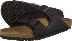 Birkenstock Klapki uniseks Arizona 791 czarne r. 45. Czarne klapki męskie Birkenstock, bez wzorów, bez zapięcia. Za 326.45 zł.