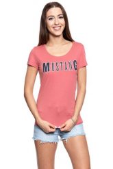 MUSTANG T SHIRT DAMSKI Alexia C Print 1009641 8271. Czerwone t-shirty damskie Mustang, s, bez wzorów, bez kołnierzyka, bez ramiączek. W wyprzedaży za 39.99 zł.