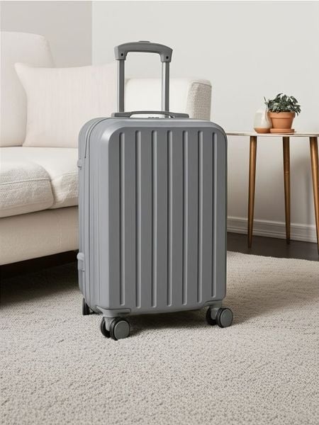 Walizka z uchwytem na napój - szary. Szare walizki damskie Sinsay, bez wzorów. Za 129.99 zł.