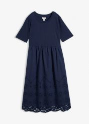 Długa sukienka z czystej bawełny. Niebieskie sukienki damskie bonprix, w ażurowe wzory, z bawełny, bez kołnierzyka, bez ramiączek, maxi. Za 229.99 zł.
