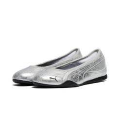 Damskie baleriny Catch Metallic Whisper PUMA. Czarne obuwie sportowe damskie Puma, na lato, bez wzorów, bez zapięcia. Za 279.00 zł.